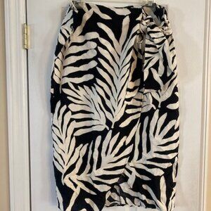 H&M Women's Black White Linen Blend Tropical Print Floral Wrap Skirt Size 14